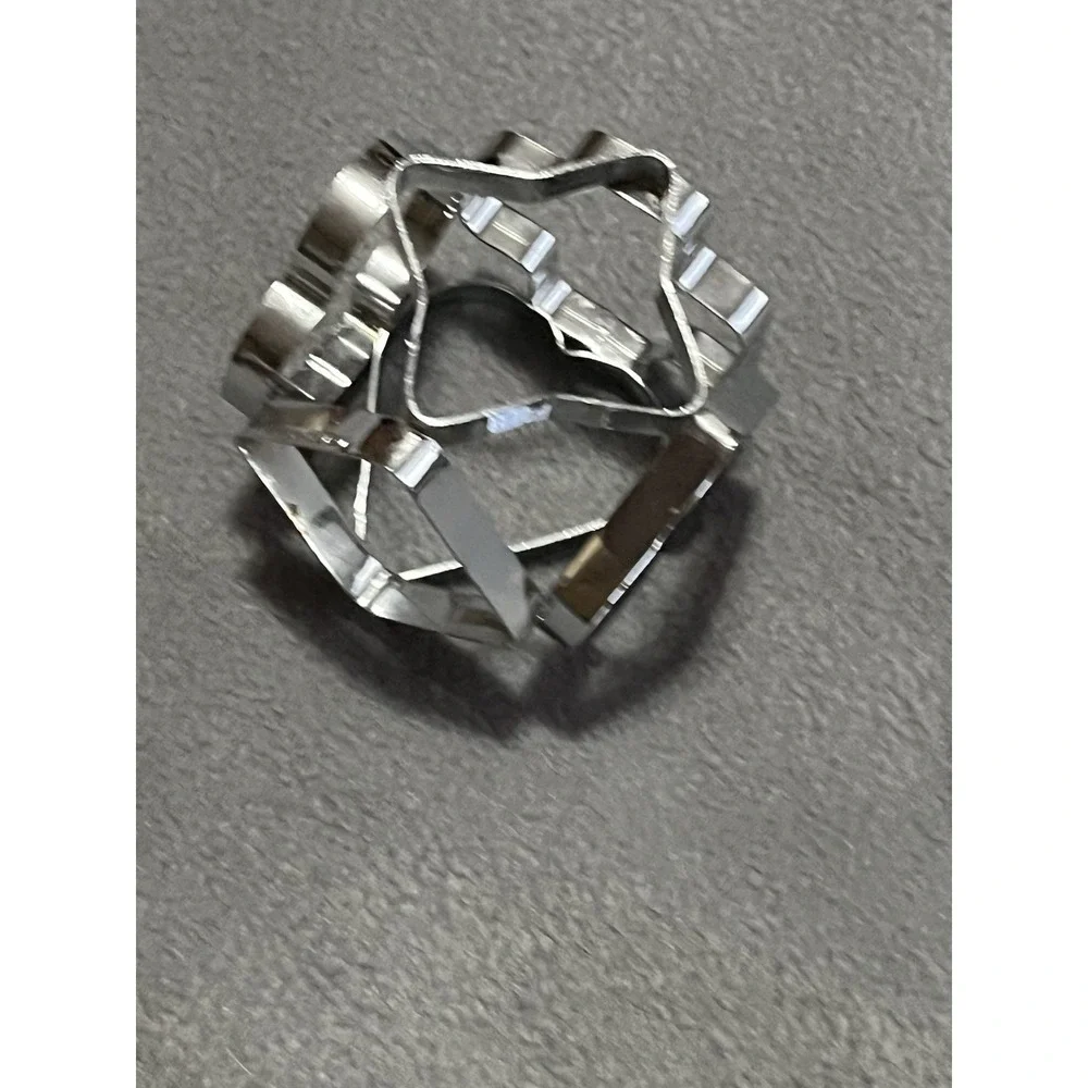 ANTIQUE VTG Rowoco 1982 METAL‎ 6-SIDED Shapes COOKIE CUTTER PATTERN BALL